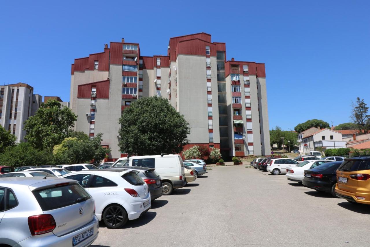 Appartamento Sneky Pola Esterno foto